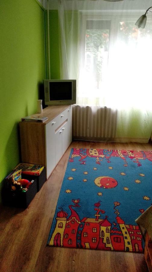 Gesztenyés Apartman Miskolc Esterno foto